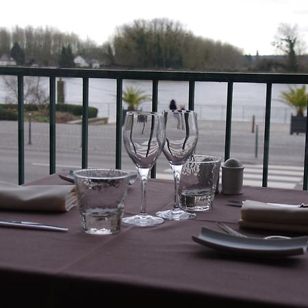 Logis Hotel & Restaurant - Le Normandie Caudebec-en-Caux Eksteriør billede